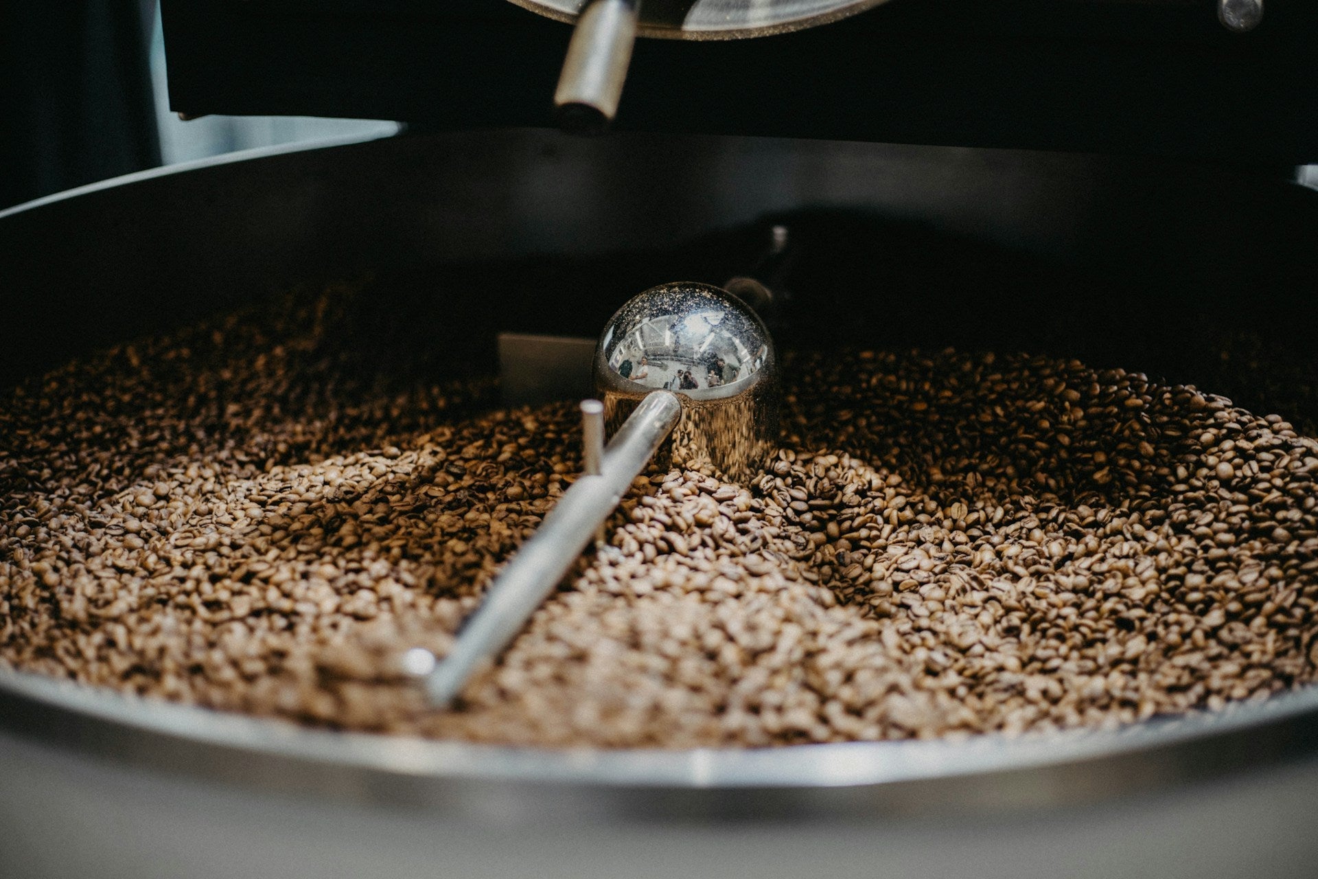 A-Guide-to-Coffee-Roasts-Light-Medium-and-Dark Peach Coffee Roasters
